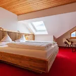 Farm stay Schaedlerhof