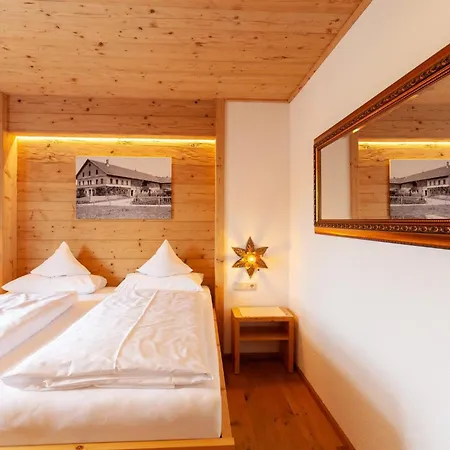 Farm stay Schaedlerhof *