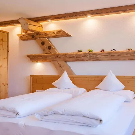 Farm stay Schaedlerhof