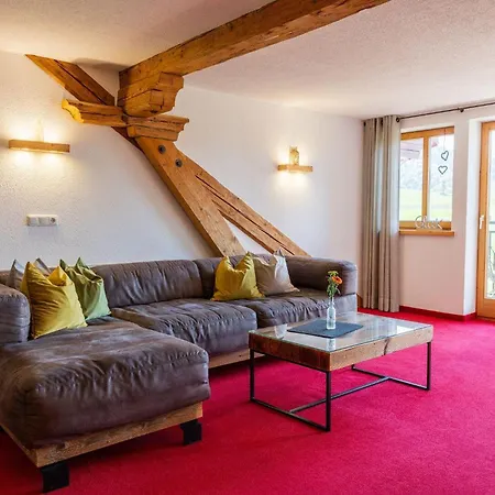 Farm stay Schaedlerhof *