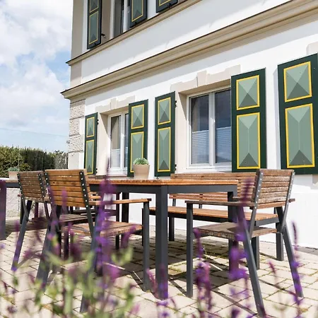 Schaedlerhof Farm stay Oberstaufen
